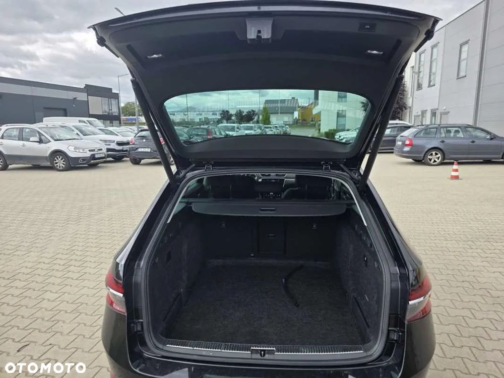 Skoda Superb 2.0 TSI Style DSG - 6
