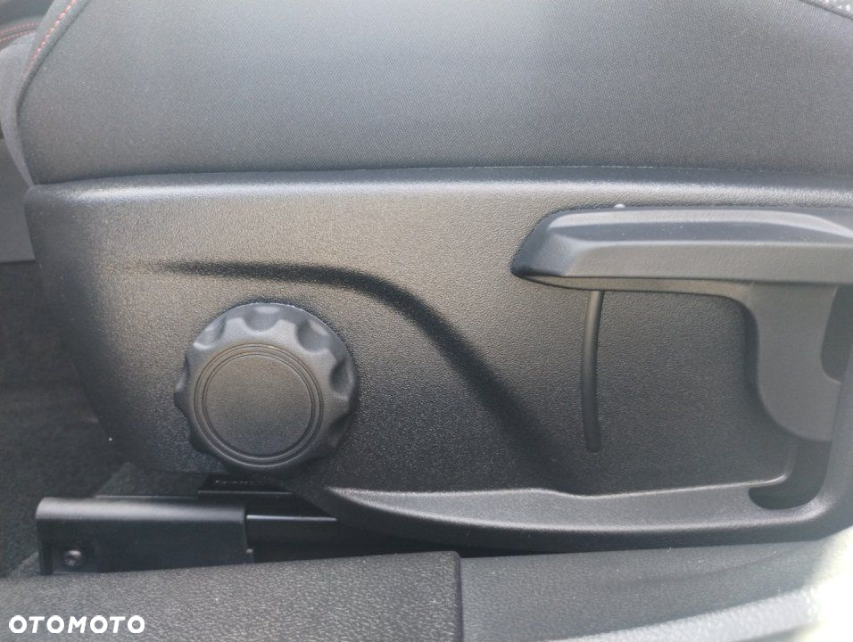Ford Focus - 26