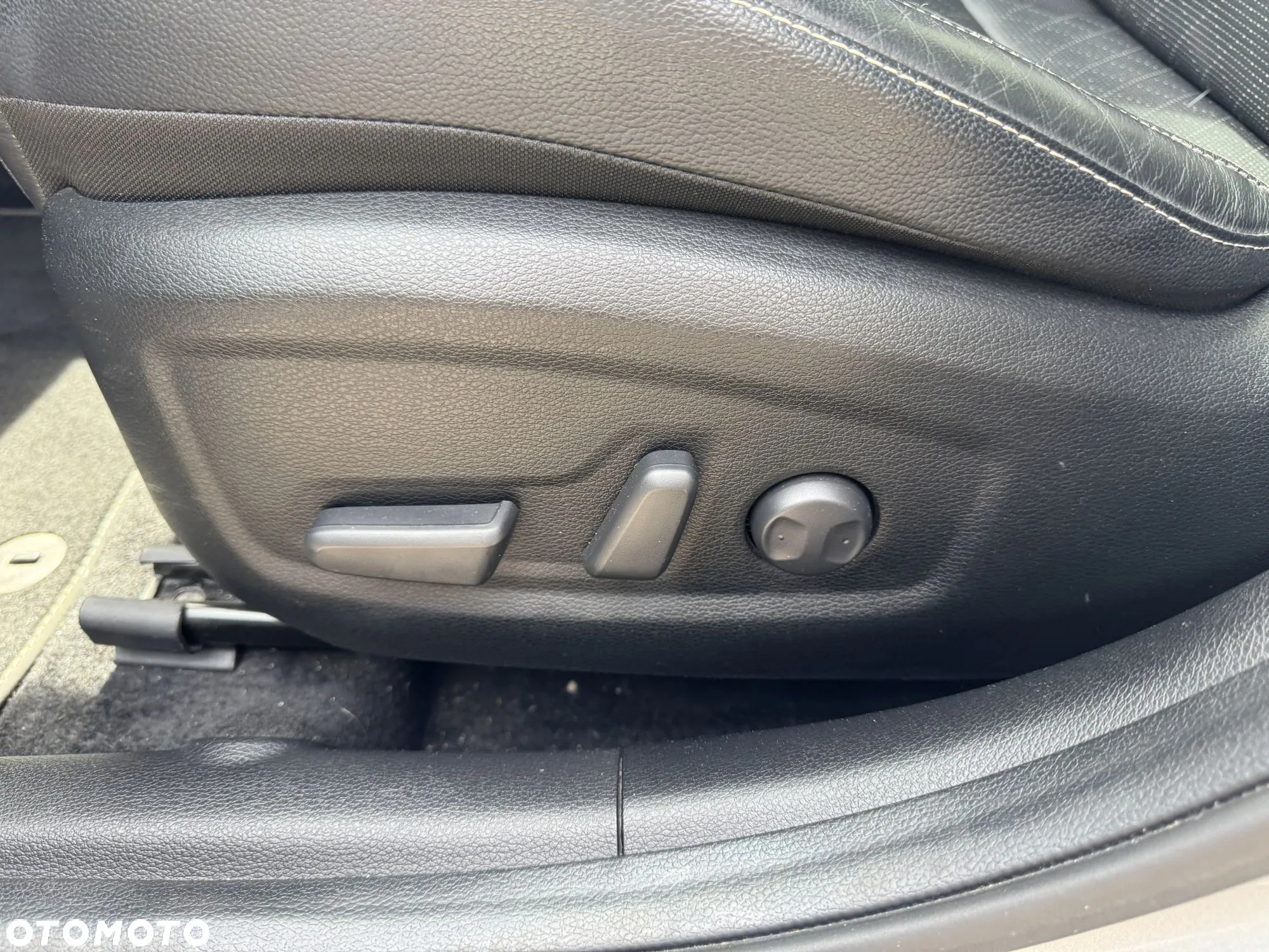 Kia Ceed SW 1.6 GDI DCT OPF Plug-in-Hybrid Platinum Edition - 11