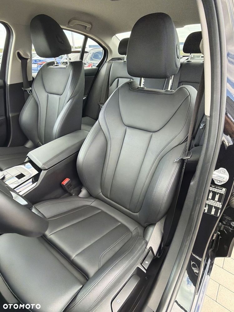 BMW Seria 3 - 13