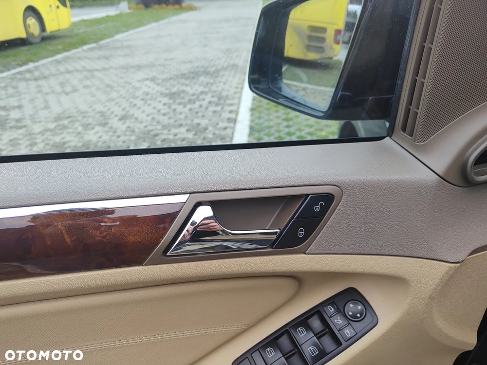 Mercedes-Benz ML 350 CDI 4-Matic - 12