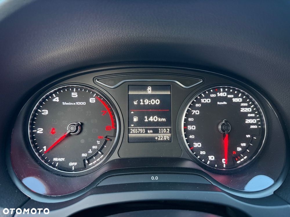 Audi A3 Sportback 1.8 TFSI Ambiente - 24