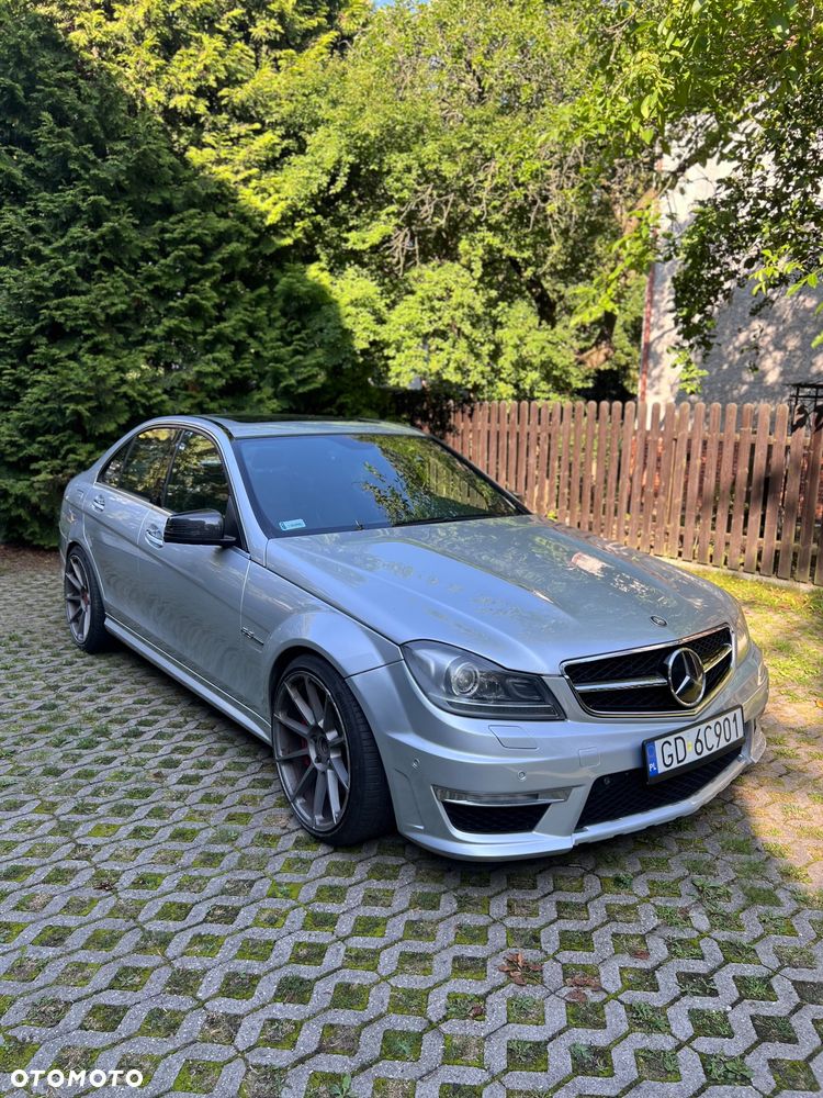 Mercedes-Benz Klasa C 63 AMG - 1