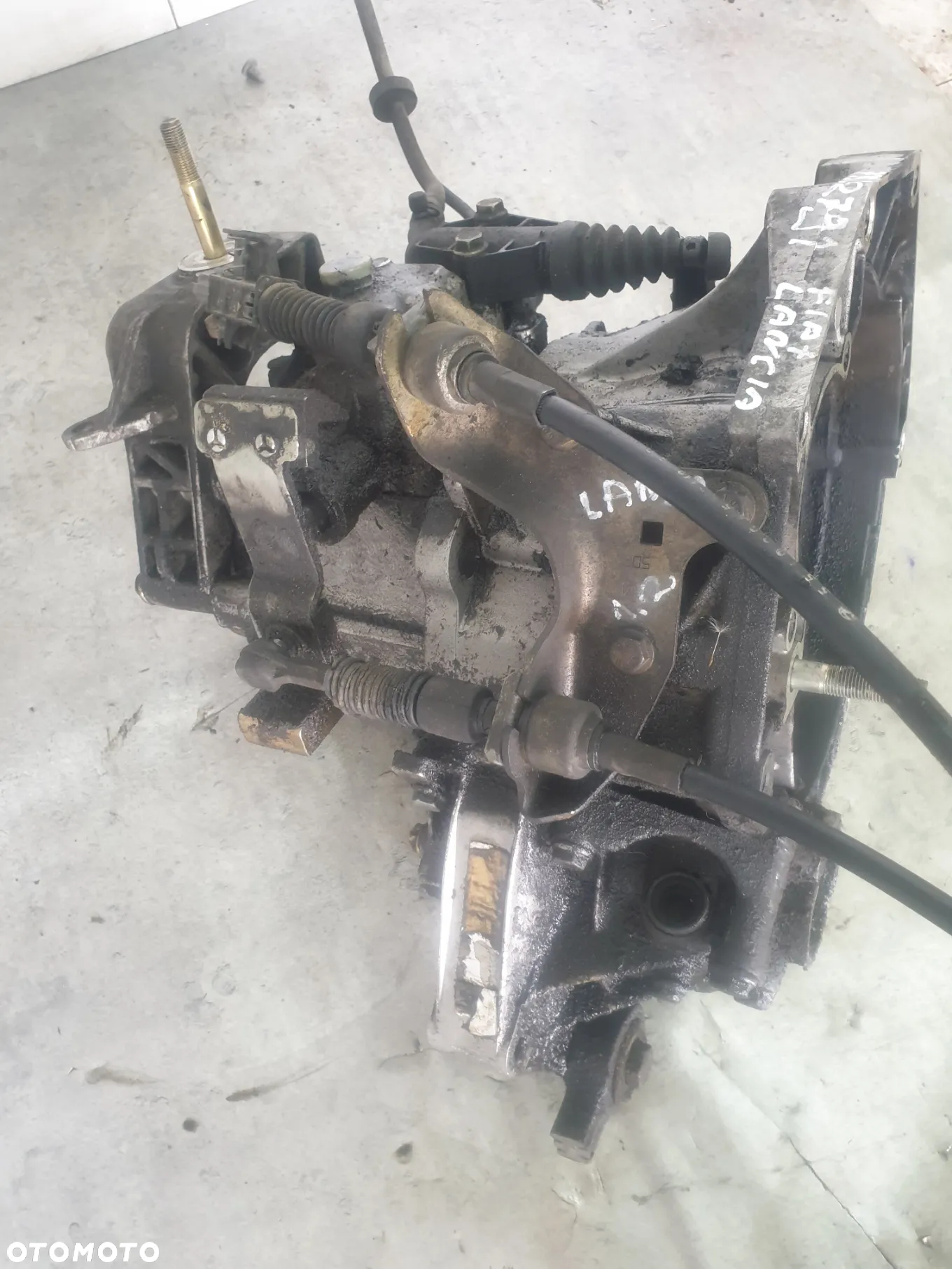 SKRZYNIA BIEGÓW FIAT LANCIA YPSILON 1,2 73502791 - 4