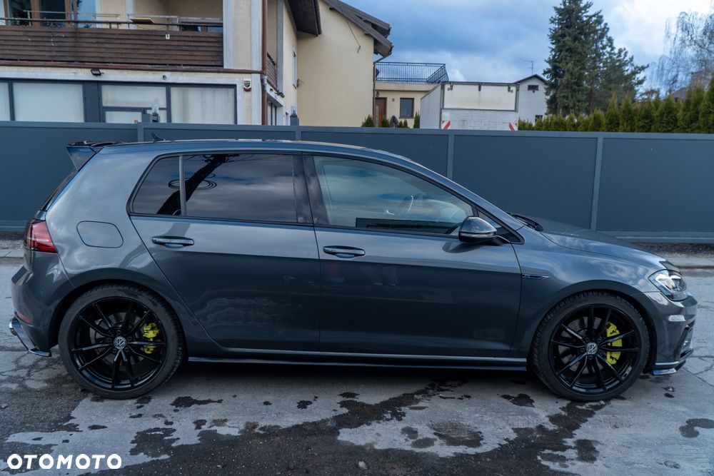 Volkswagen Golf - 3