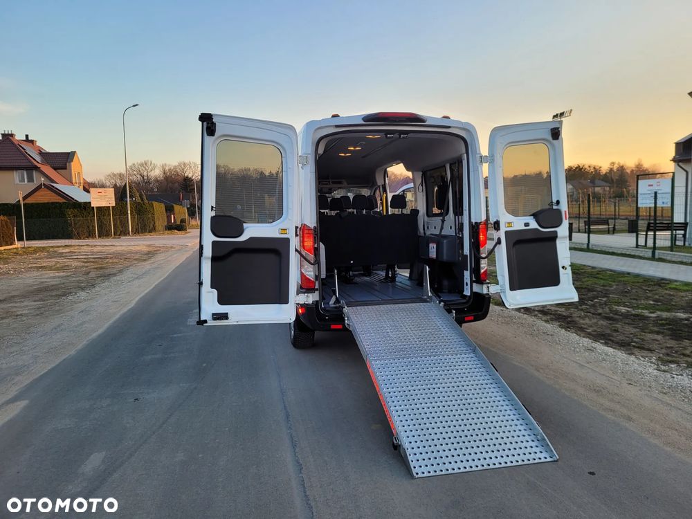 Ford Transit - 30