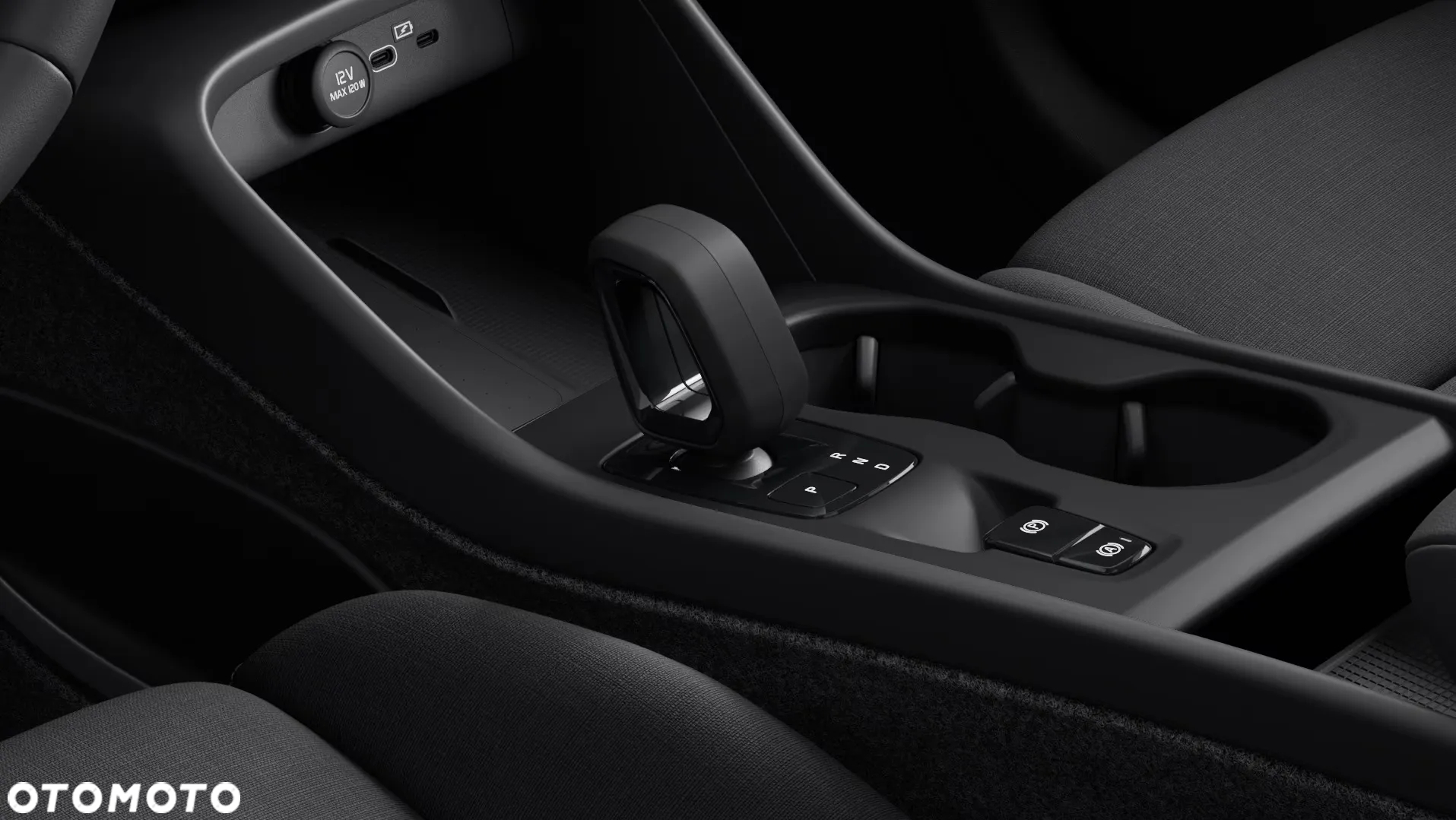Volvo XC 40 B3 Essential - 12
