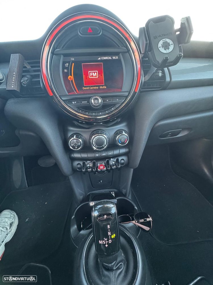 MINI Cabrio Cooper D Auto - 16