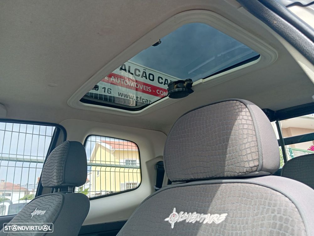 Fiat Strada Adventure - 14