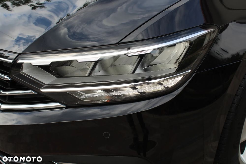 Volkswagen Passat 2.0 TSI Business DSG - 10
