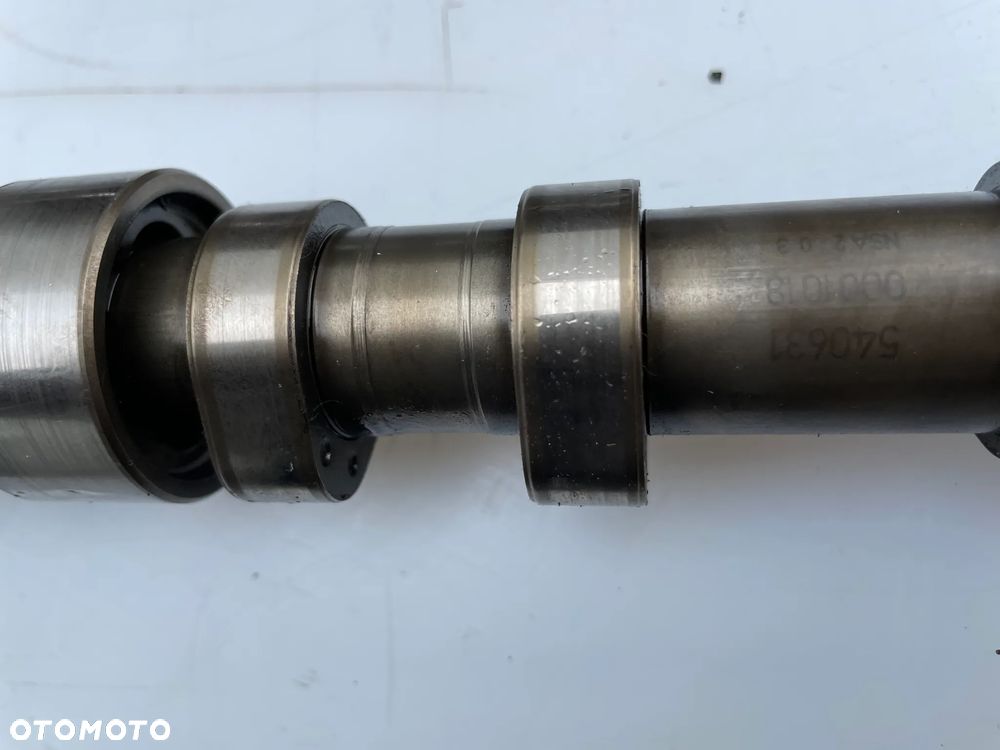 Pokrywa zaworów wałki rozrządu vw Golf V 03C103475 03CAS 03CAH - 19