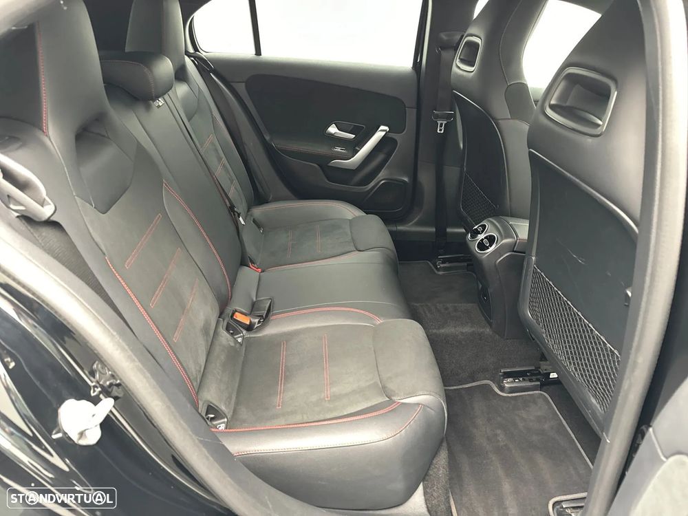 Mercedes-Benz A 250 e AMG Line - 17