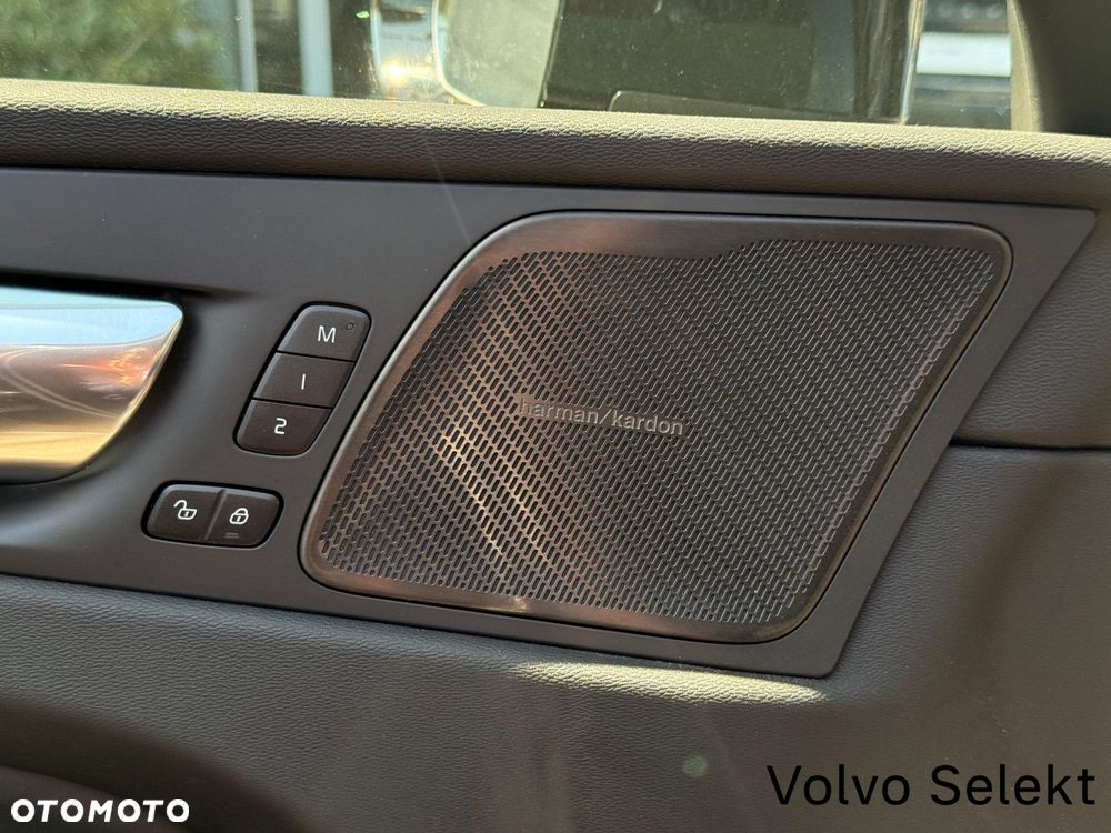 Volvo XC 60 - 29