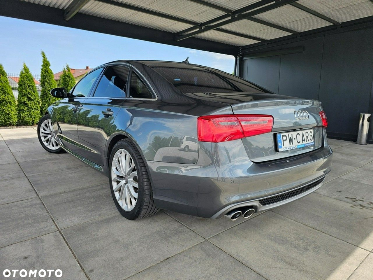 Audi A6 - 4