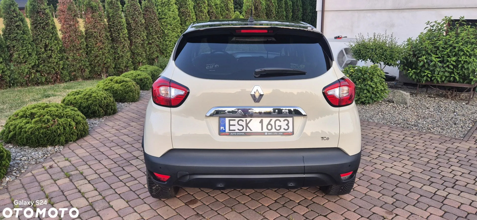 Renault Captur 0.9 Energy TCe Helly Hansen - 4