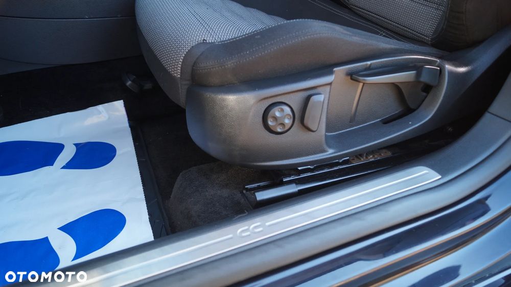 Volkswagen CC - 24