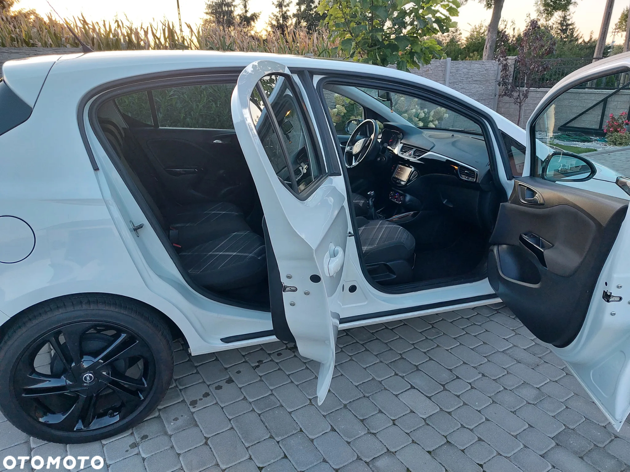 Opel Corsa 1.4 Color Edition S&S - 8
