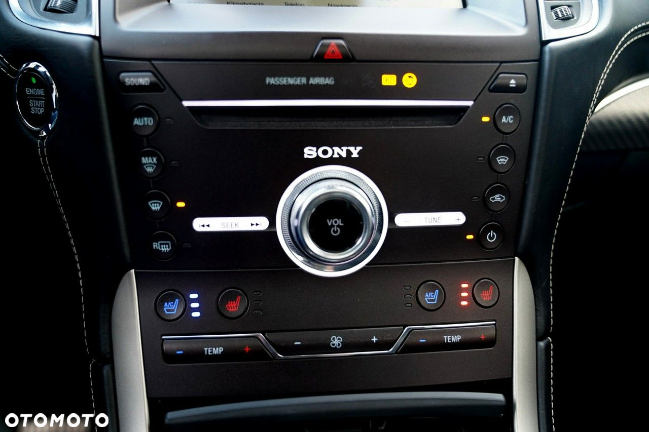 Ford S-Max - 32