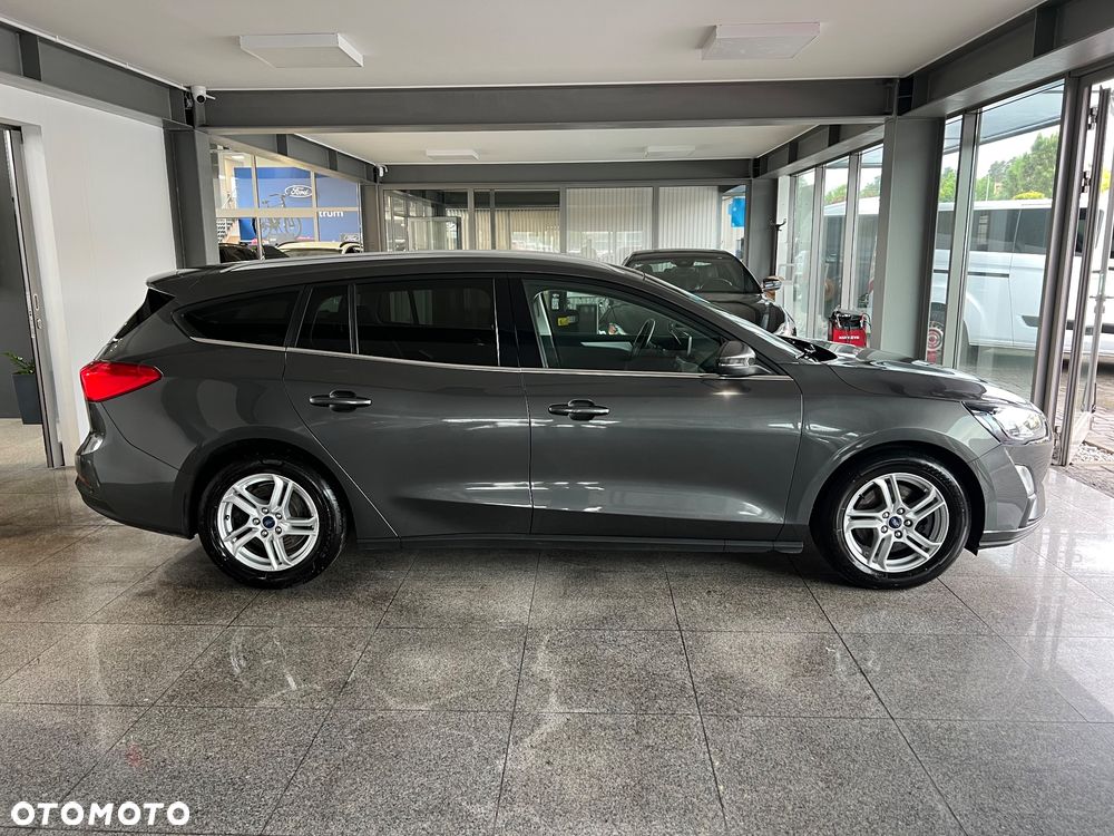 Ford Focus 1.0 EcoBoost mHEV Titanium - 18