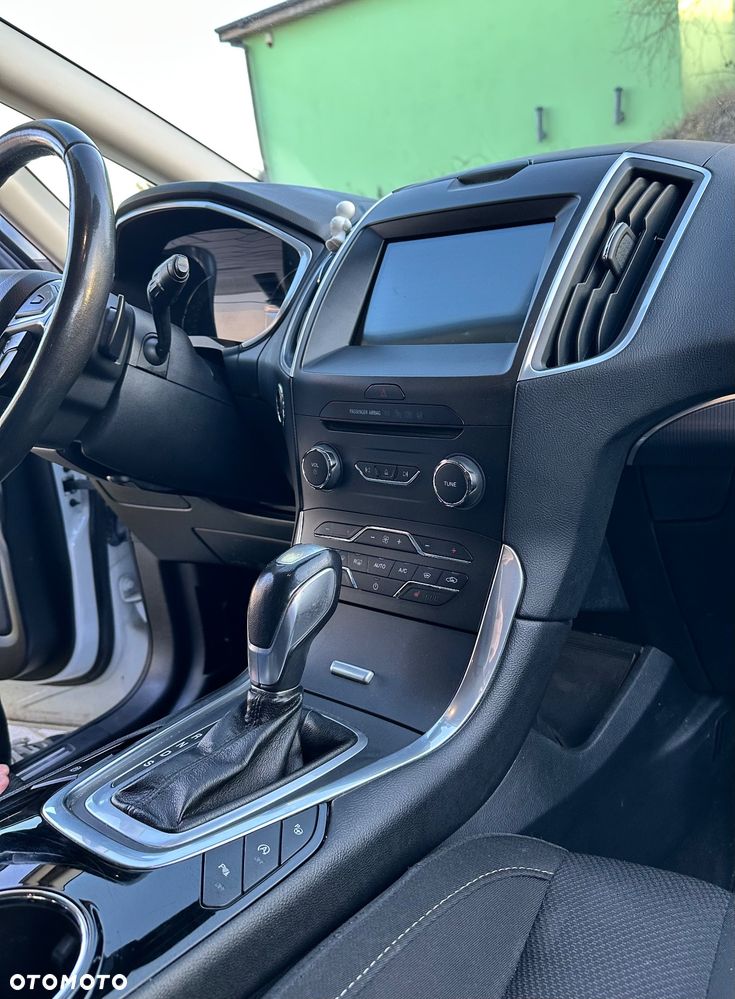Ford S-Max 2.0 TDCi Titanium PowerShift - 11