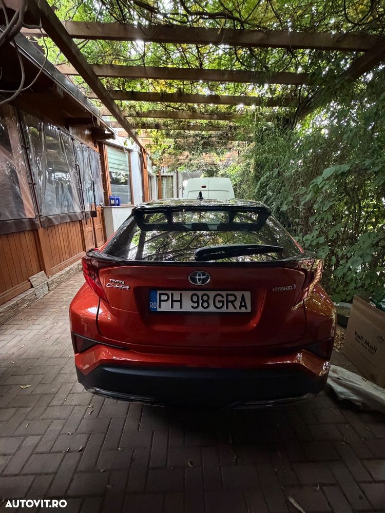 Toyota C-HR - 9