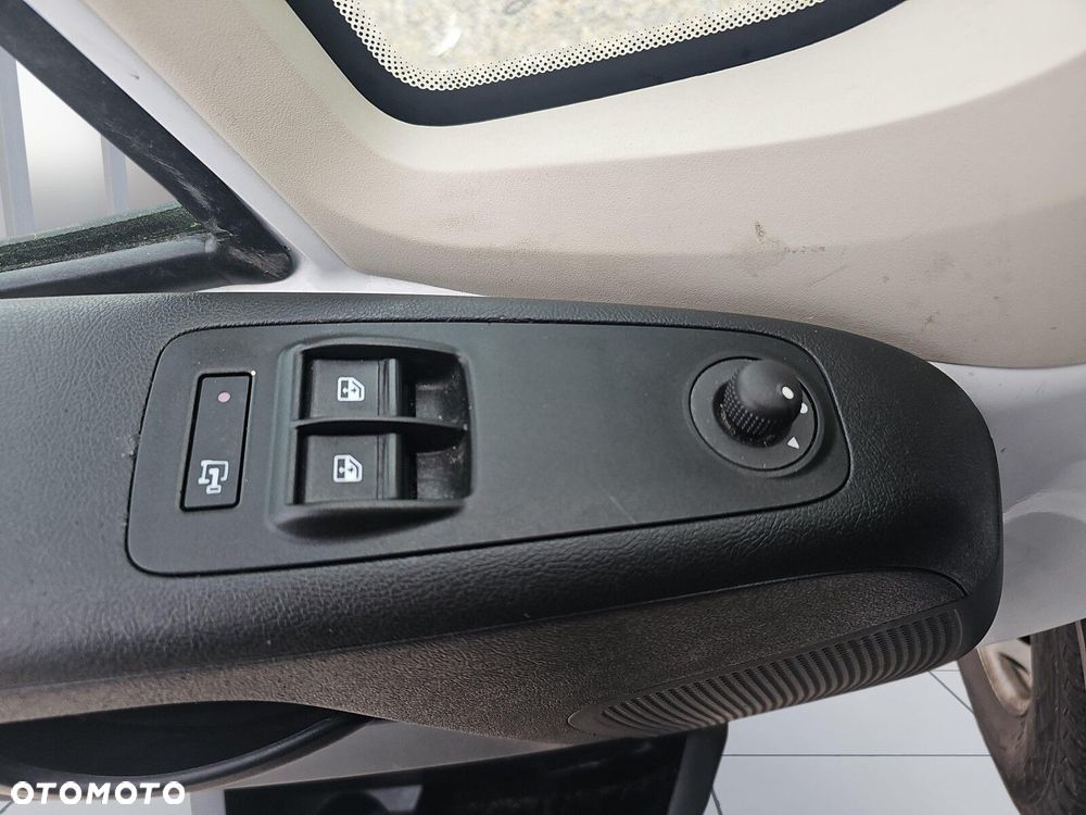 Citroën Jumper 35+ L4H2 2,2 BlueHDi 165KM S&S - 15