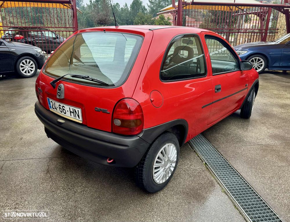 Opel Corsa 1.2 Swing - 4