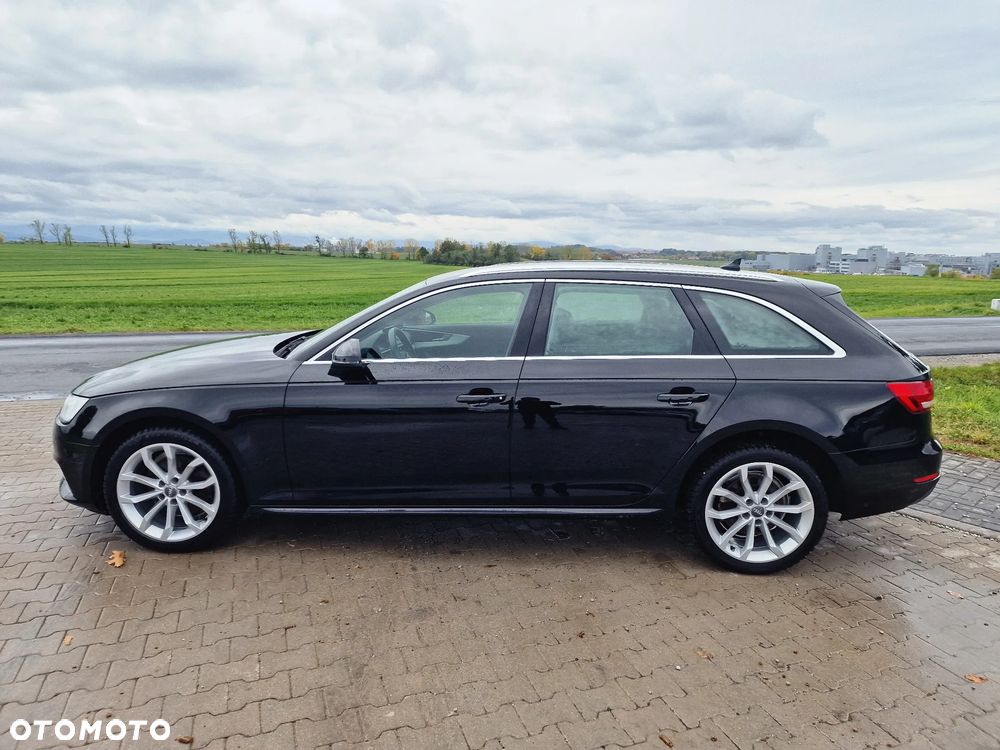 Audi A4 Avant 2.0 TDI DPF clean diesel S line Sportpaket - 16