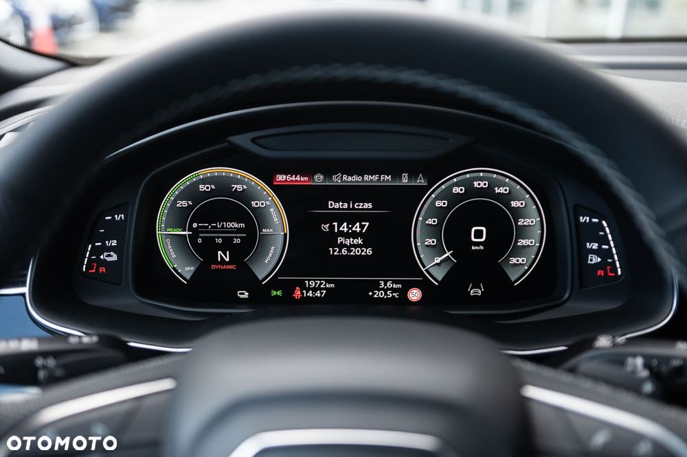 Audi Q8 - 27
