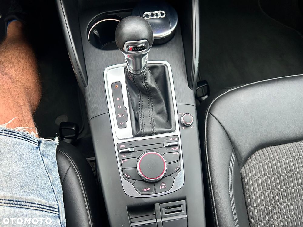 Audi A3 Sportback 1.4 TFSI cylinder on demand S tronic Ambiente - 36