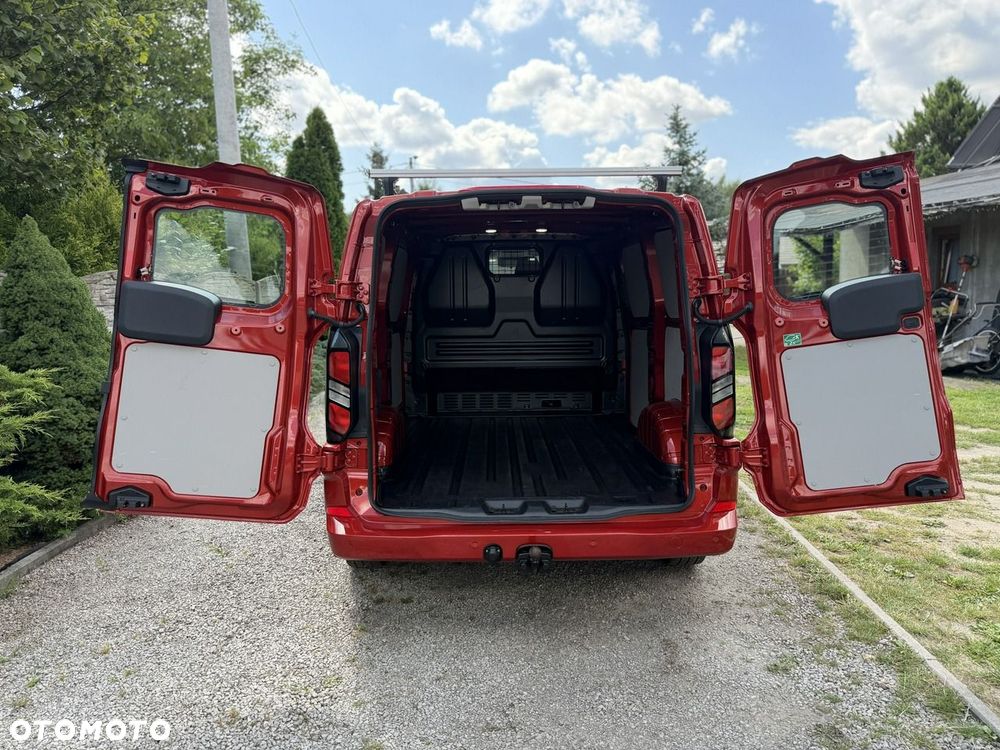 Ford Transit - 12
