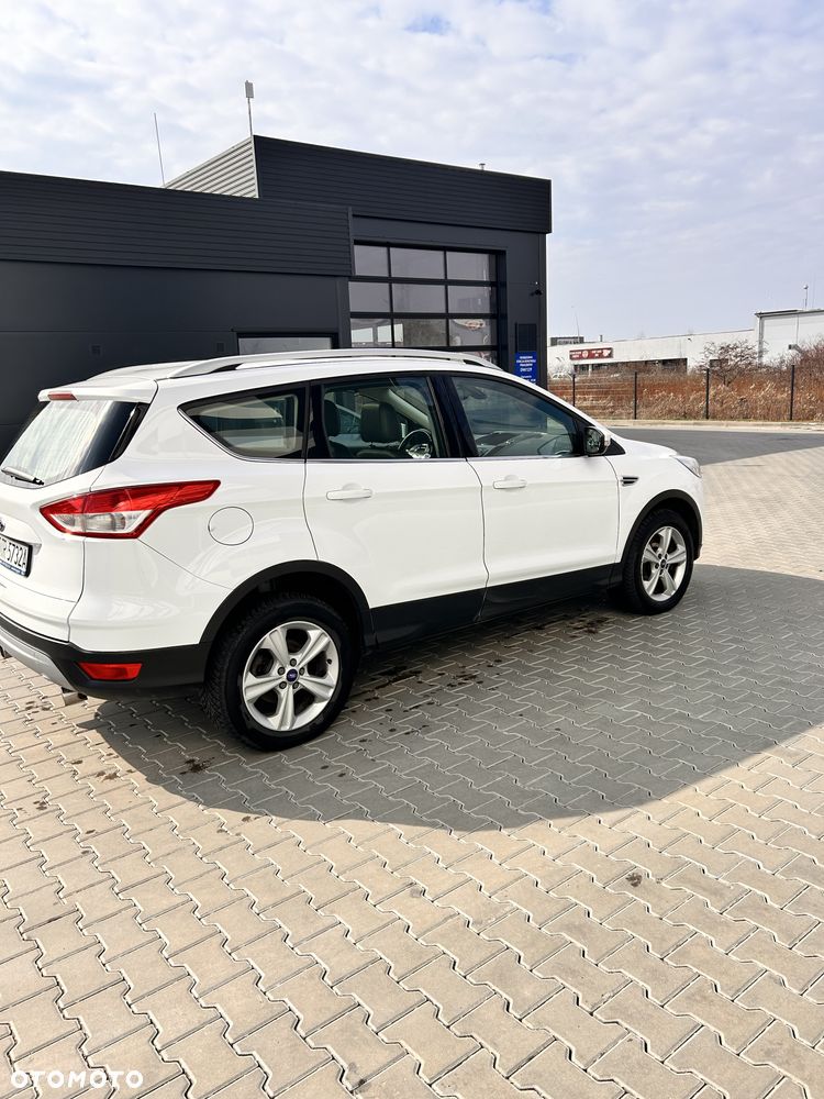 Ford Kuga 2.0 TDCi 4x4 Titanium - 12