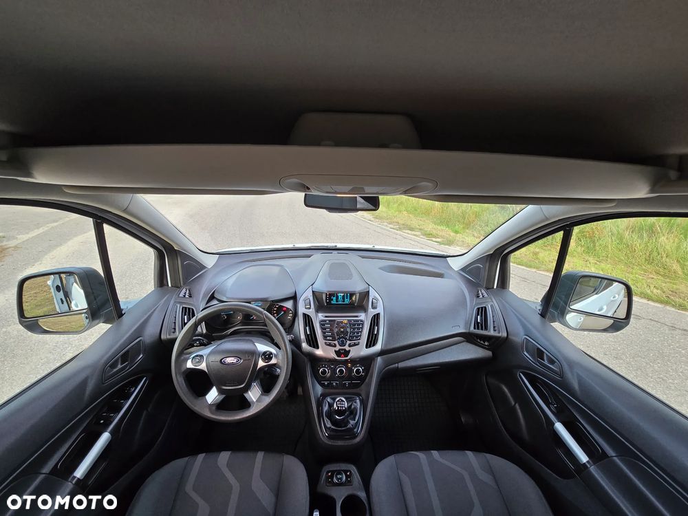 Ford Tourneo Connect - 20
