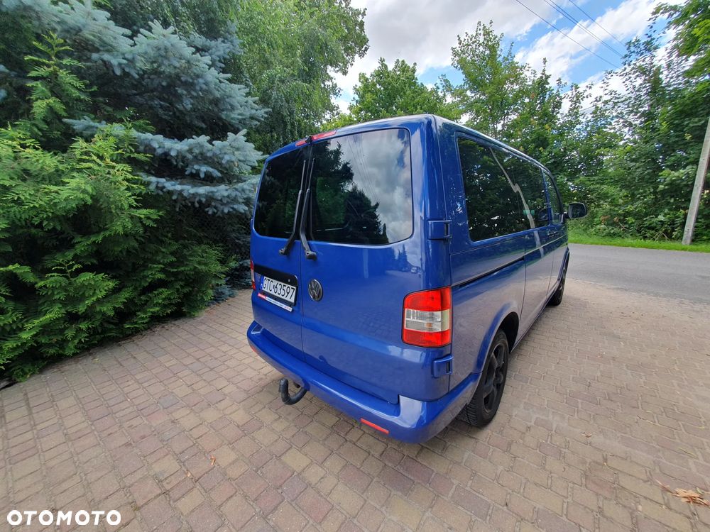Volkswagen Caravelle - 6