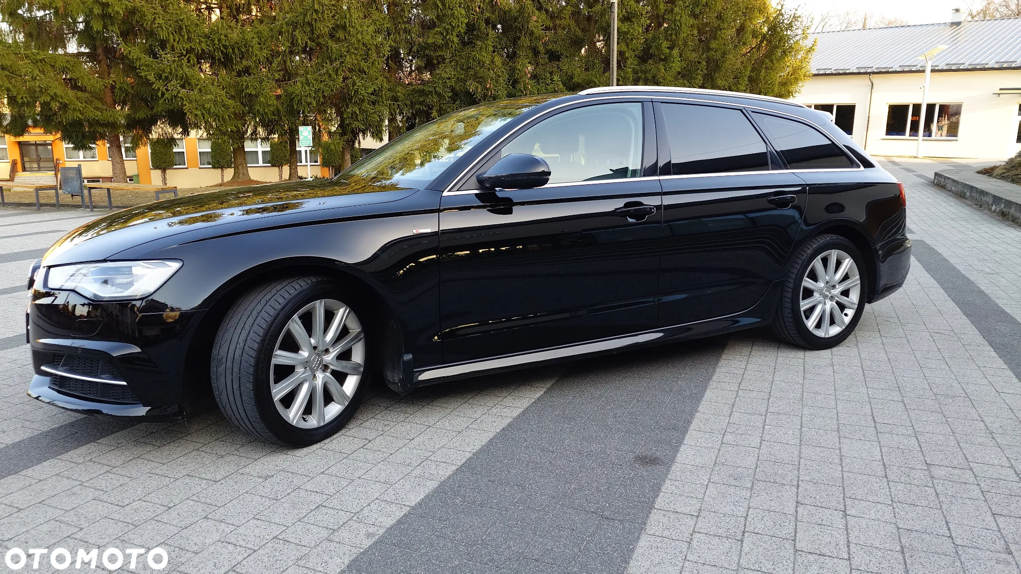 Audi A6 Avant 2.0 TDI quattro S tronic - 15
