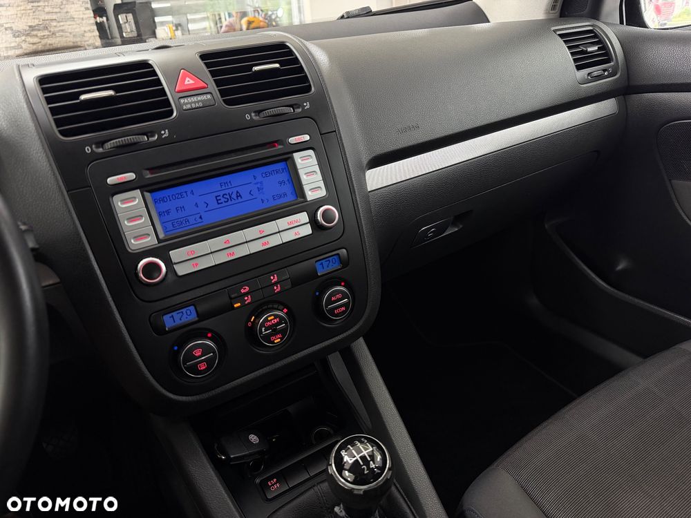 Volkswagen Golf 1.6 Tour Edition - 39