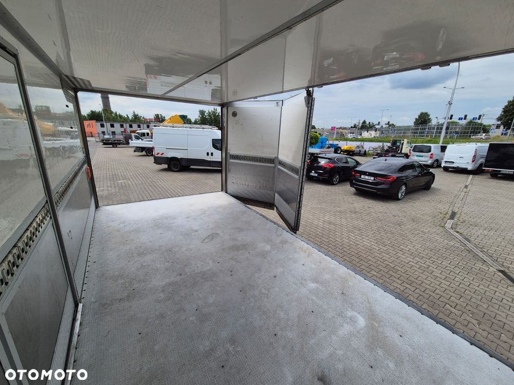 Scania P230 4X2 / KONTENER / OTWIERANY BOK / IDEALNY DO MASZYN I WIERTNIC / WINDA 1500KG / AUTOMAT / BEZWYPADKOWY / 1WŁ. / SERWISOWANY / EURO 5 / DUŻA ŁADOWNOŚĆ / MODEL 14 - 33
