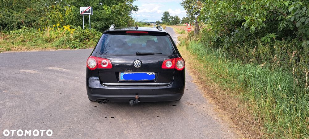 Volkswagen Passat 2.0 TDI DPF Sportline - 6