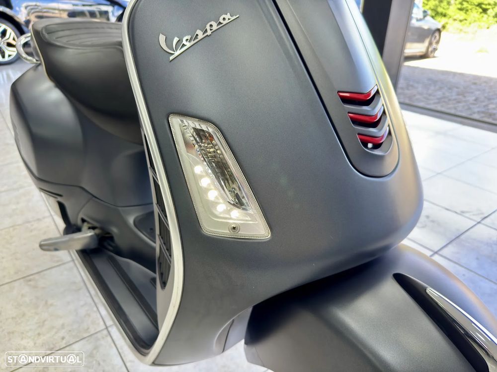 Piaggio Super GTS Super - 21