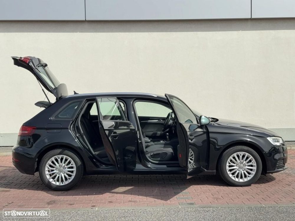 Audi A3 Sportback 2.0 TDI - 27
