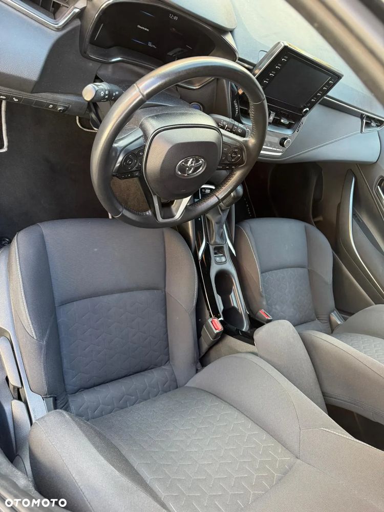 Toyota Corolla 1.8 Hybrid Comfort - 4