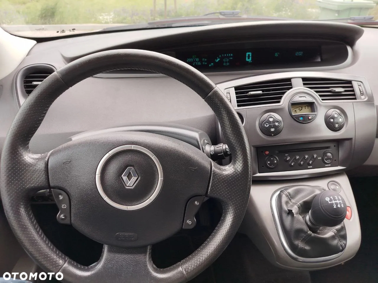 Renault Scenic - 13