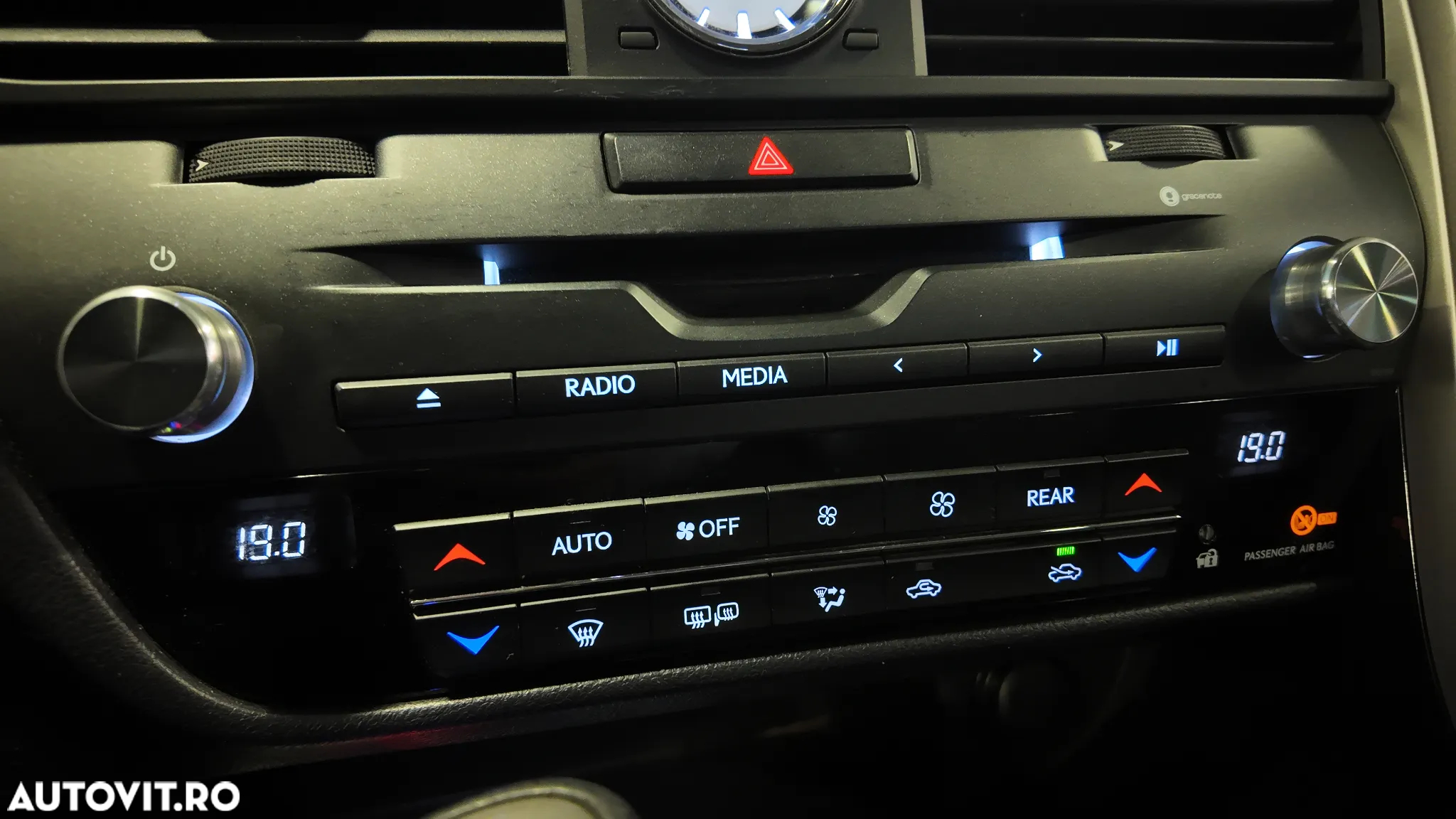 Lexus Seria RX 450hL (hybrid) Luxury Line - 30
