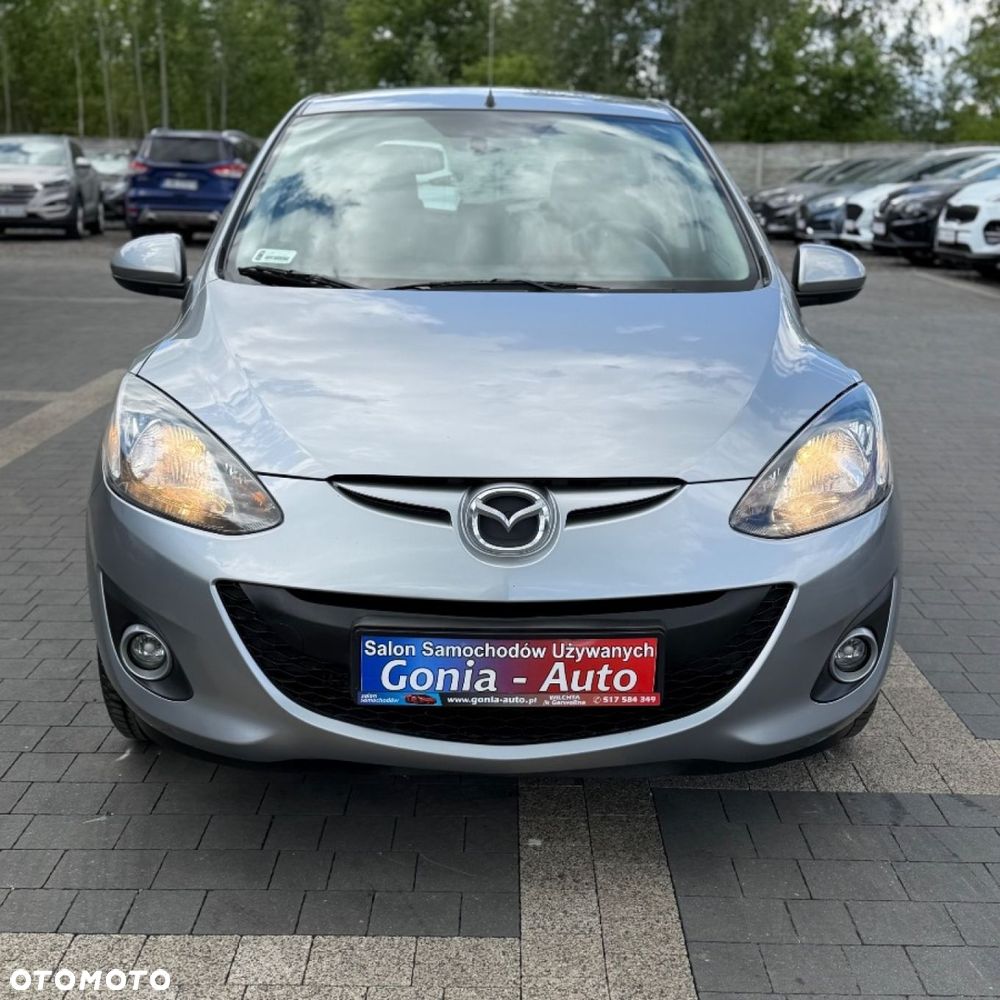 Mazda 2 - 4