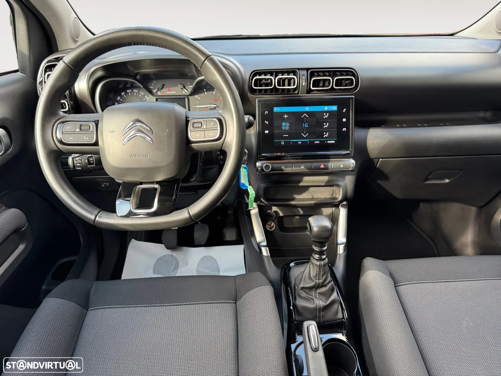 Citroën C3 Aircross 1.2 PureTech Shine - 11