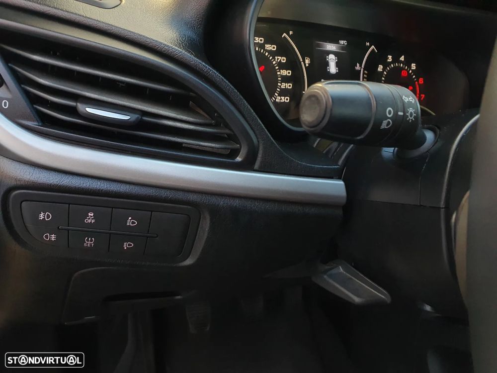 Fiat Tipo 1.4 Lounge - 11