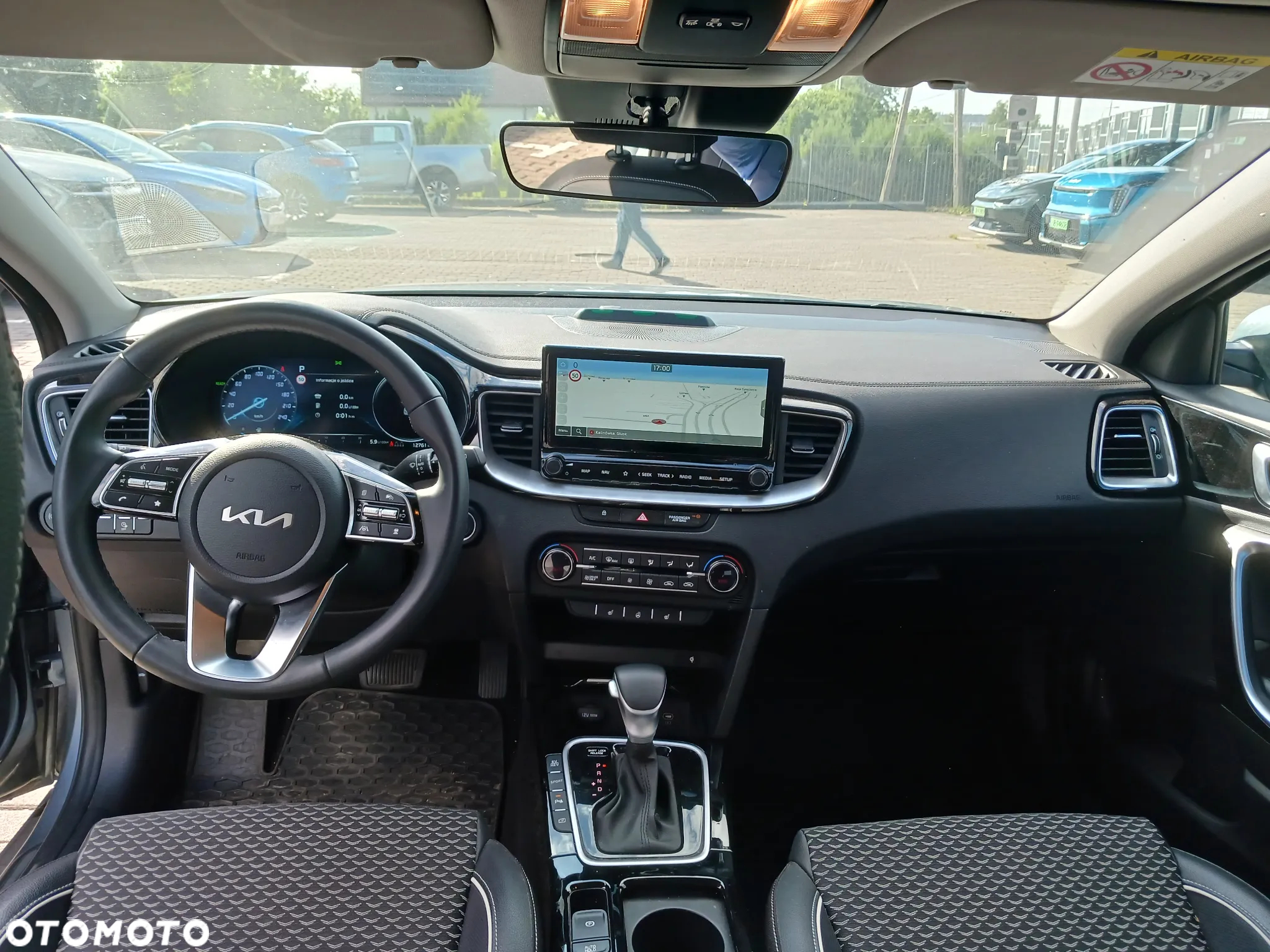 Kia XCeed - 9