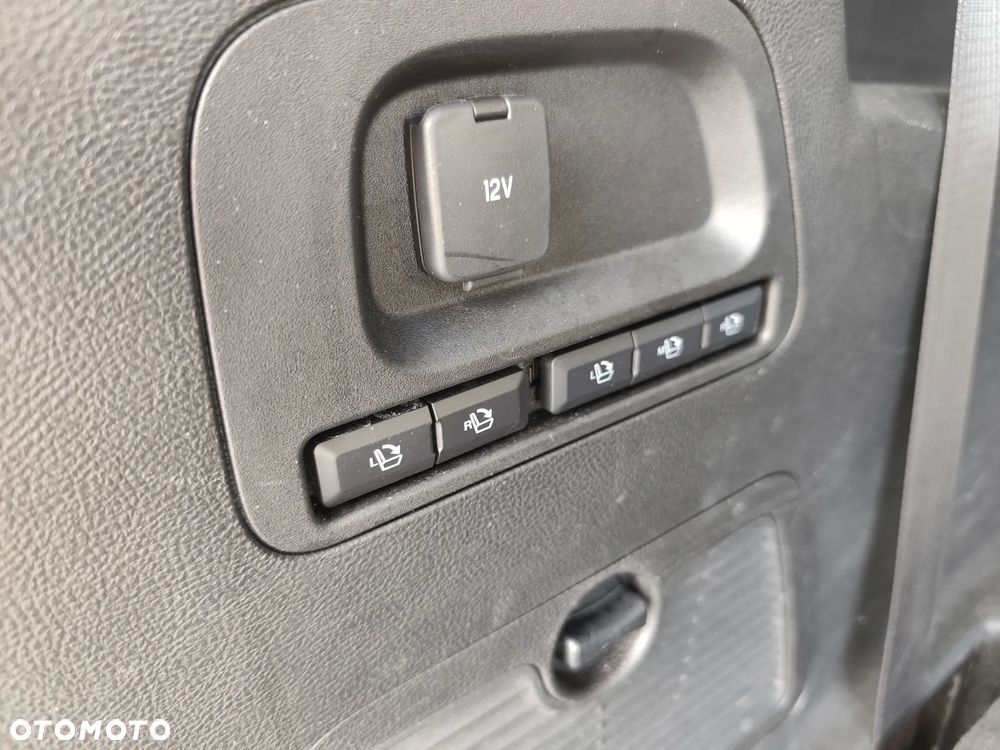 Ford S-Max 2.0 EcoBoost Titanium - 35