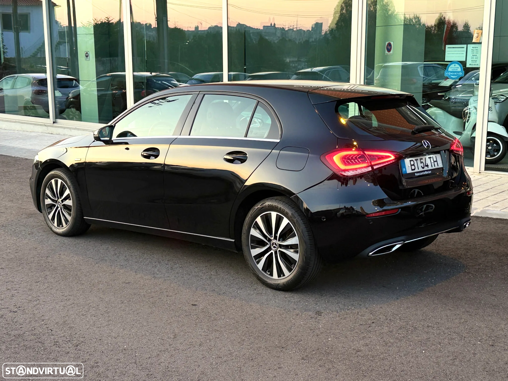 Mercedes-Benz A 250 e Style Plus - 12