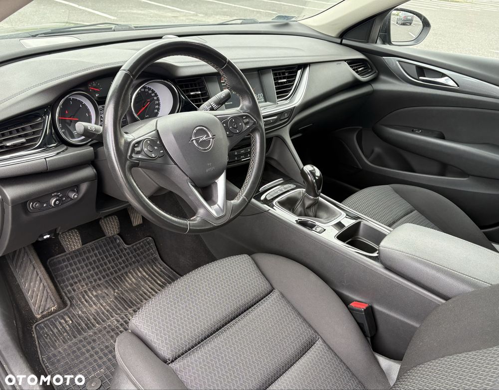 Opel Insignia - 7